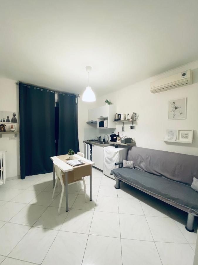 Апартаменты Vesucharme Flat Неаполь Экстерьер фото